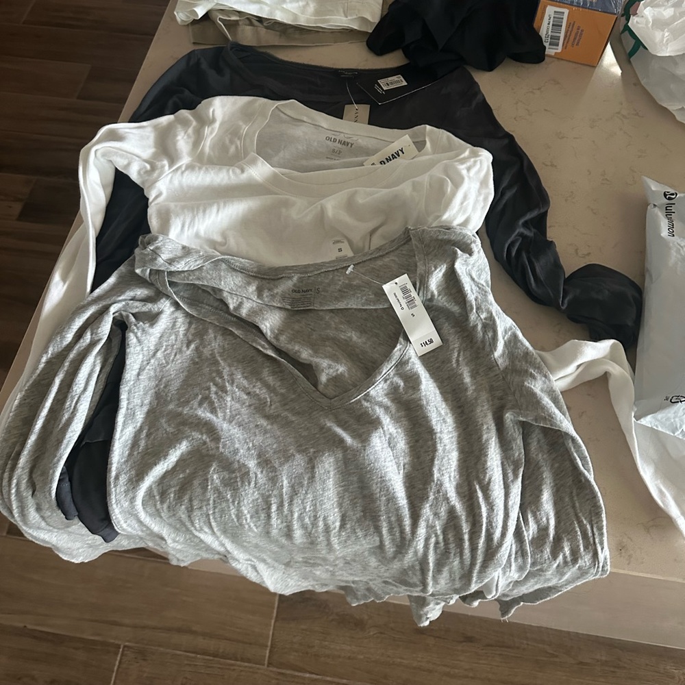 NWT long sleeve tshirts bundle size small
